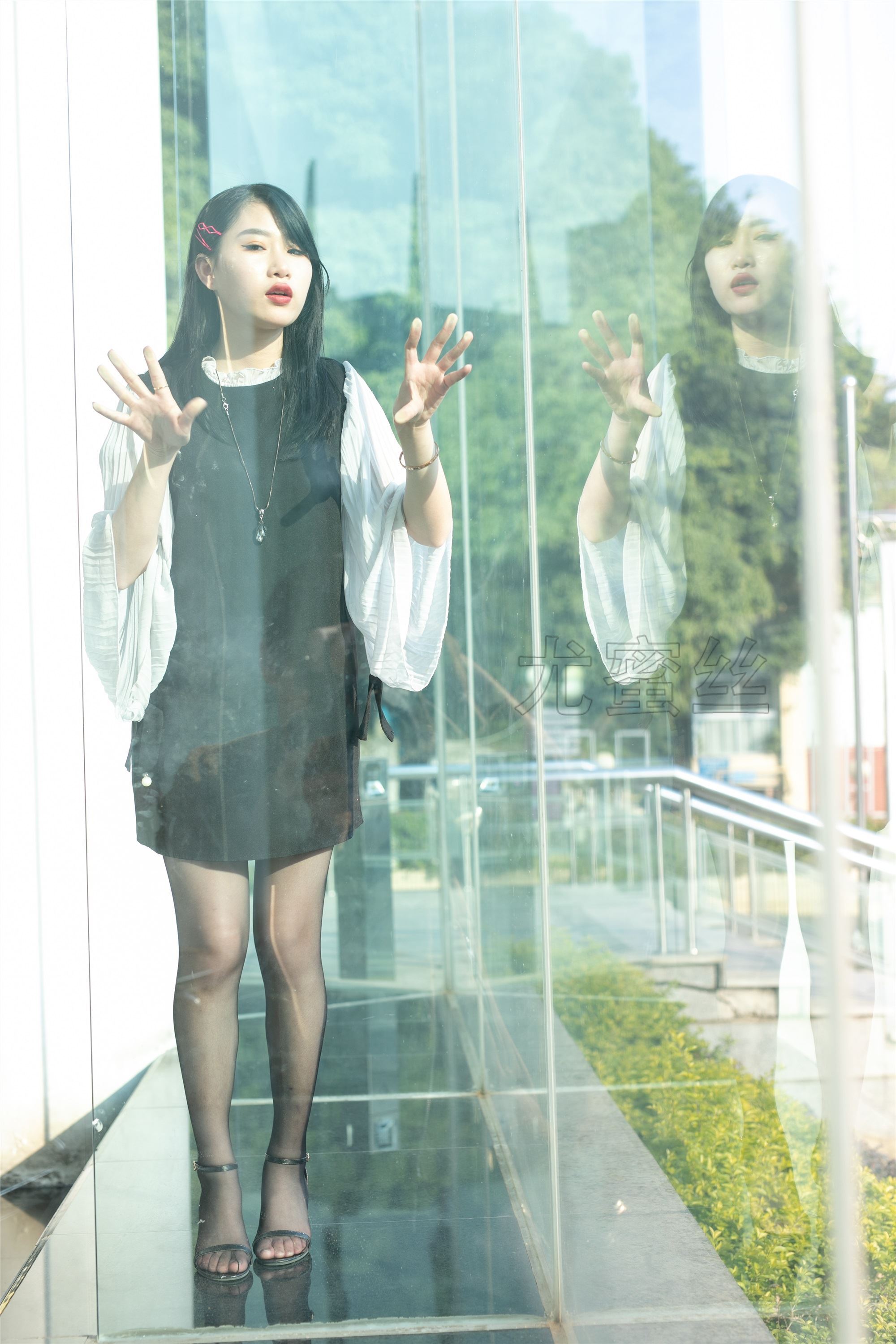 尤蜜丝 穿搭写真 NO.038